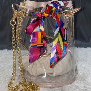 Bucket bag